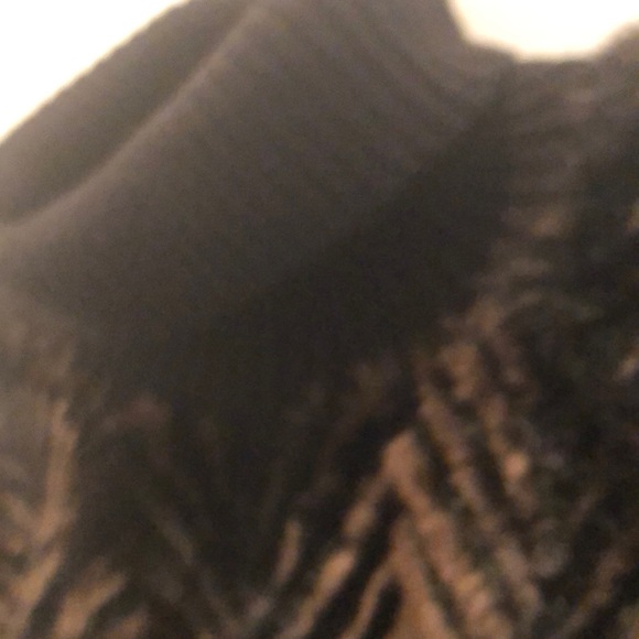 Nina Leonard sweater - Picture 2 of 6